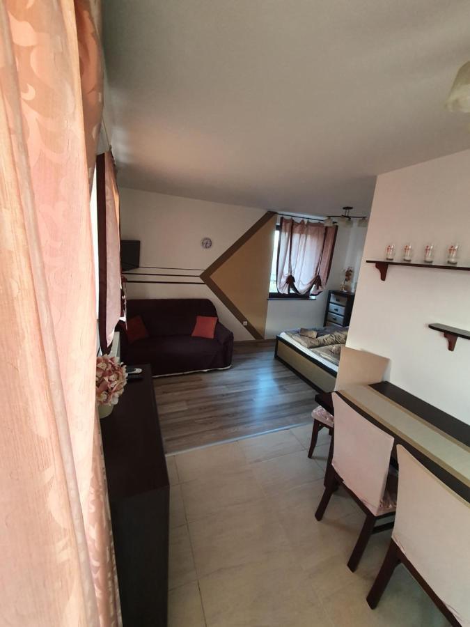 Hajdúszoboszló Krisi Apartman מראה חיצוני תמונה